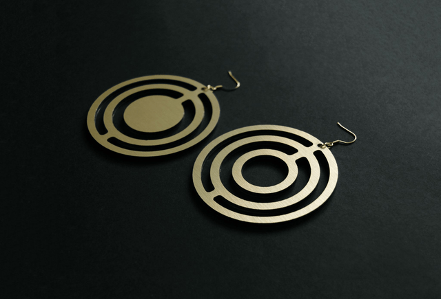Boucles d'oreilles "halo" - aluminium brossé - Collection Arasy