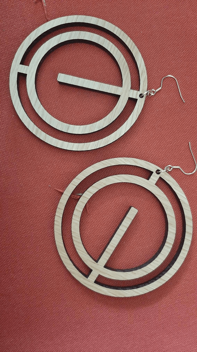 Boucles d'oreilles "rayon" - chêne massif - Collection Arasy