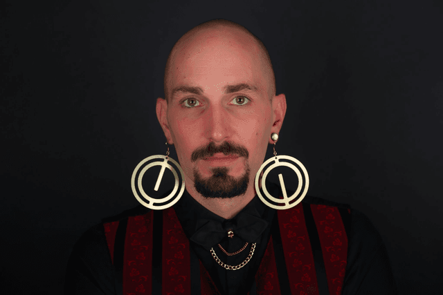 Boucles d&#039;oreilles &quot;rayon&quot; - aluminium brossé - Collection Arasy