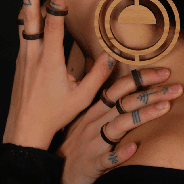 Bague en chêne massif - style with simplicity